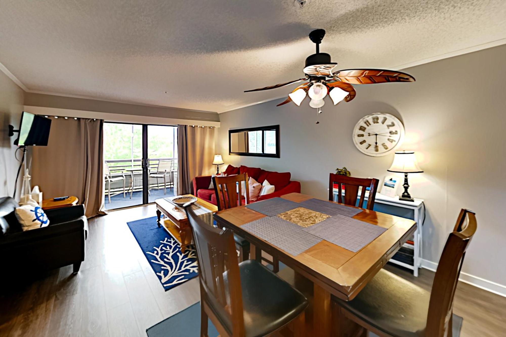 Lodge By The Sea & Fox Lodge 默特尔比奇 客房 照片